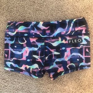 FLEO Shorts-EUC